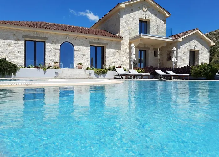 فيلة Kaminia Blu *